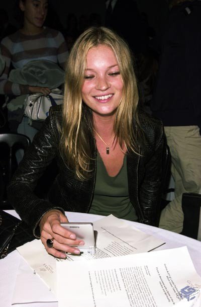Kate Moss gives her GBA SP a little love